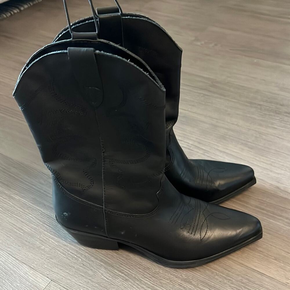 Steve Madden Black Leather Western Boot Festival Cowgirl 10 - Picture 2 of 8